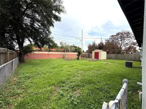 821 S Solandra Drive Orlando FL 32807