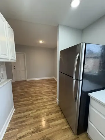 821 S Solandra Drive Orlando FL 32807