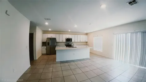 282 Amber Way Kissimmee FL 34758