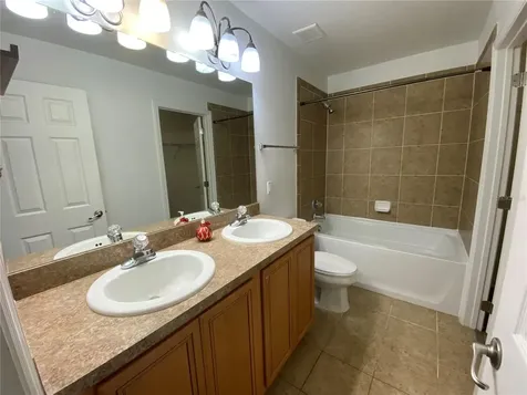2457 Formax Drive Orlando FL 32828