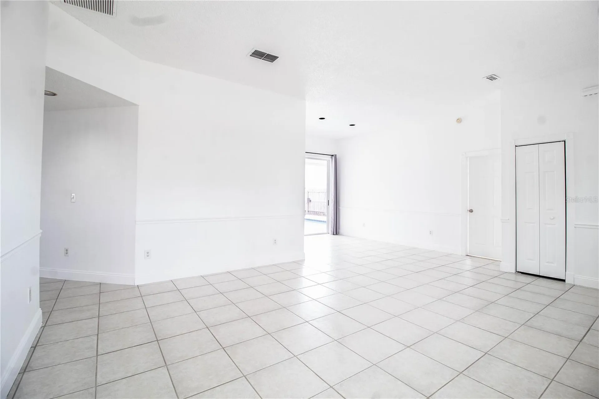 2782 Picadilly Circle Kissimmee FL 34747