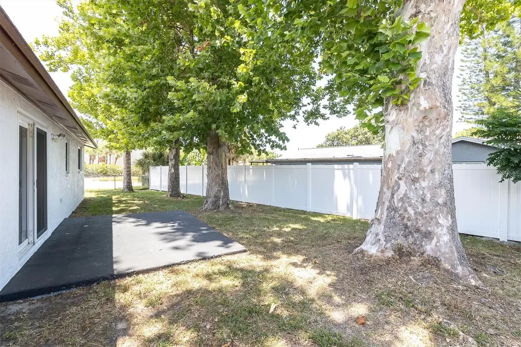 9031 Crabtree Lane Port Richey FL 34668