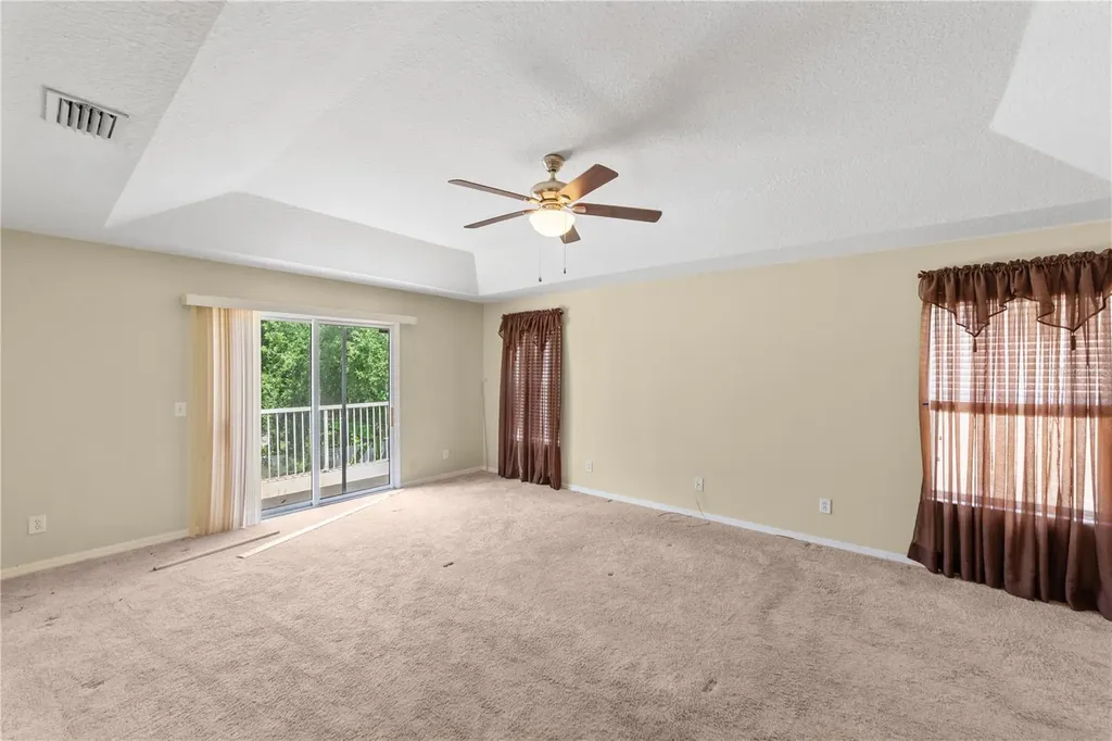 6110 39th Court E Bradenton FL 34203