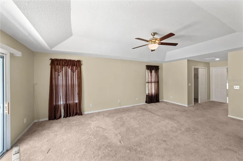 6110 39th Court E Bradenton FL 34203