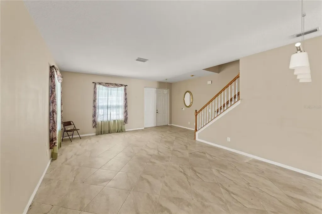 6110 39th Court E Bradenton FL 34203