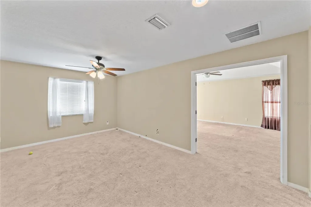 6110 39th Court E Bradenton FL 34203