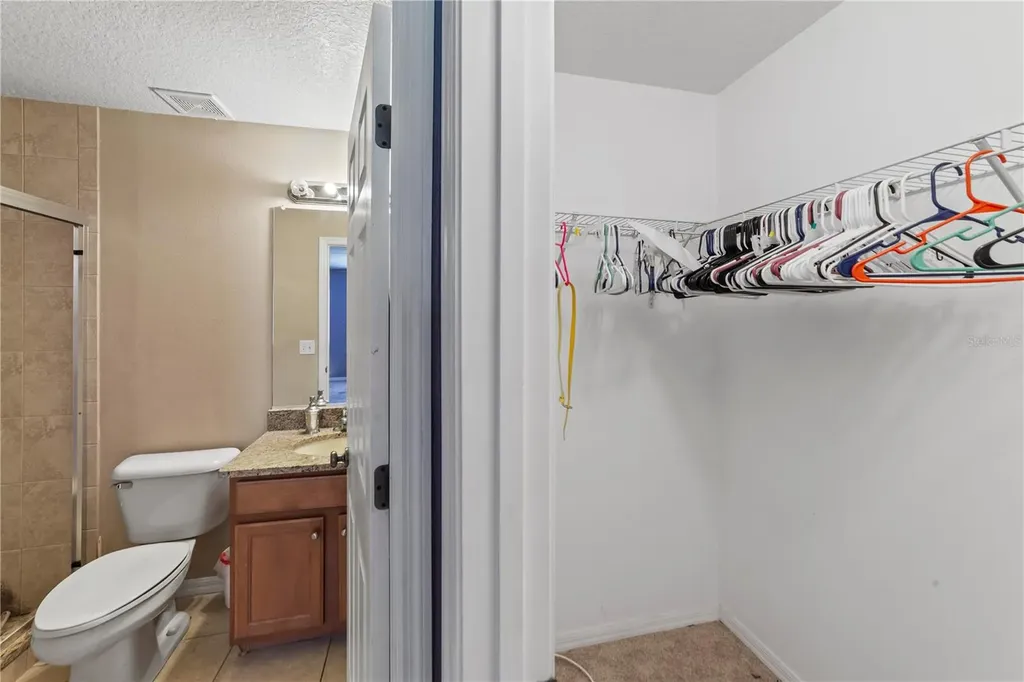 6110 39th Court E Bradenton FL 34203