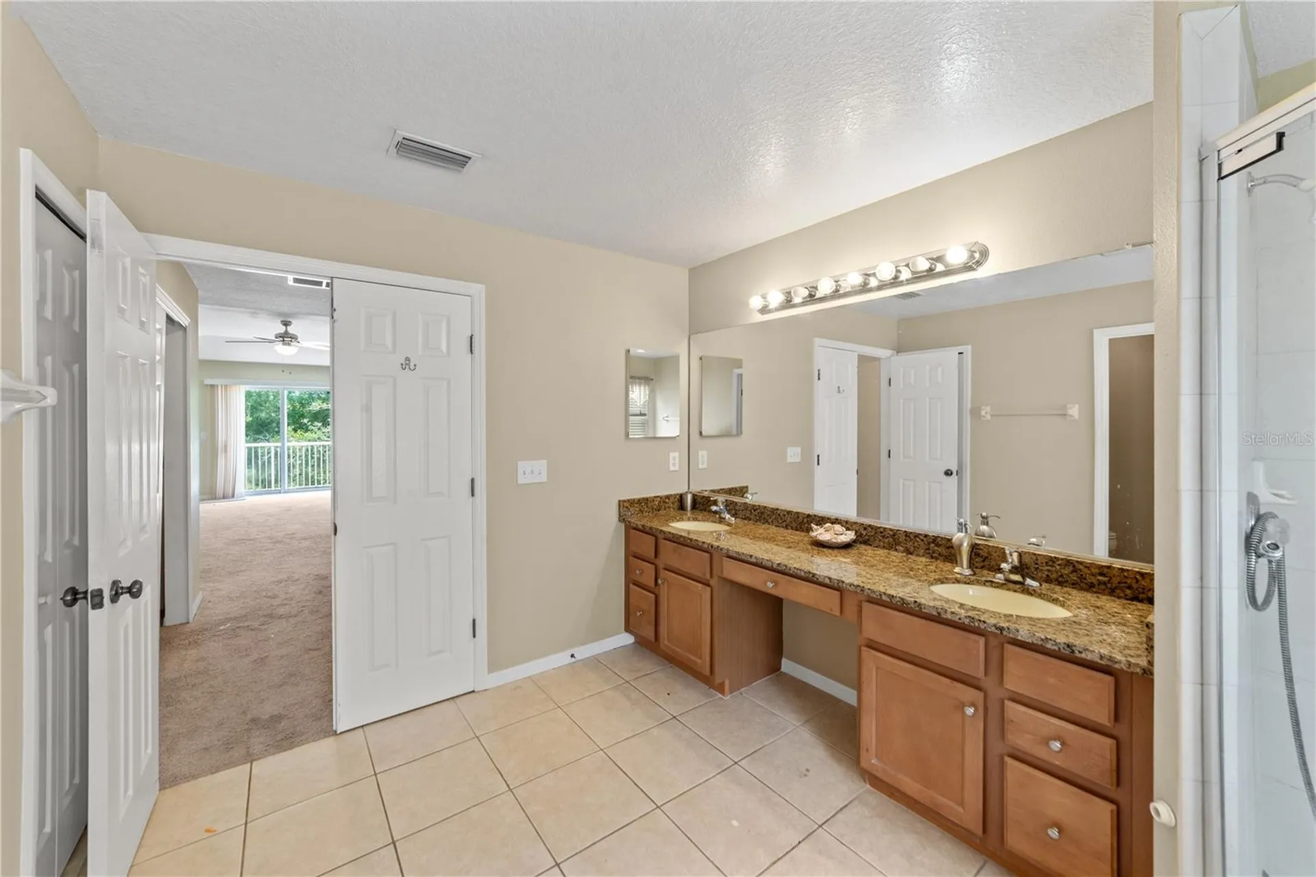 6110 39th Court E Bradenton FL 34203