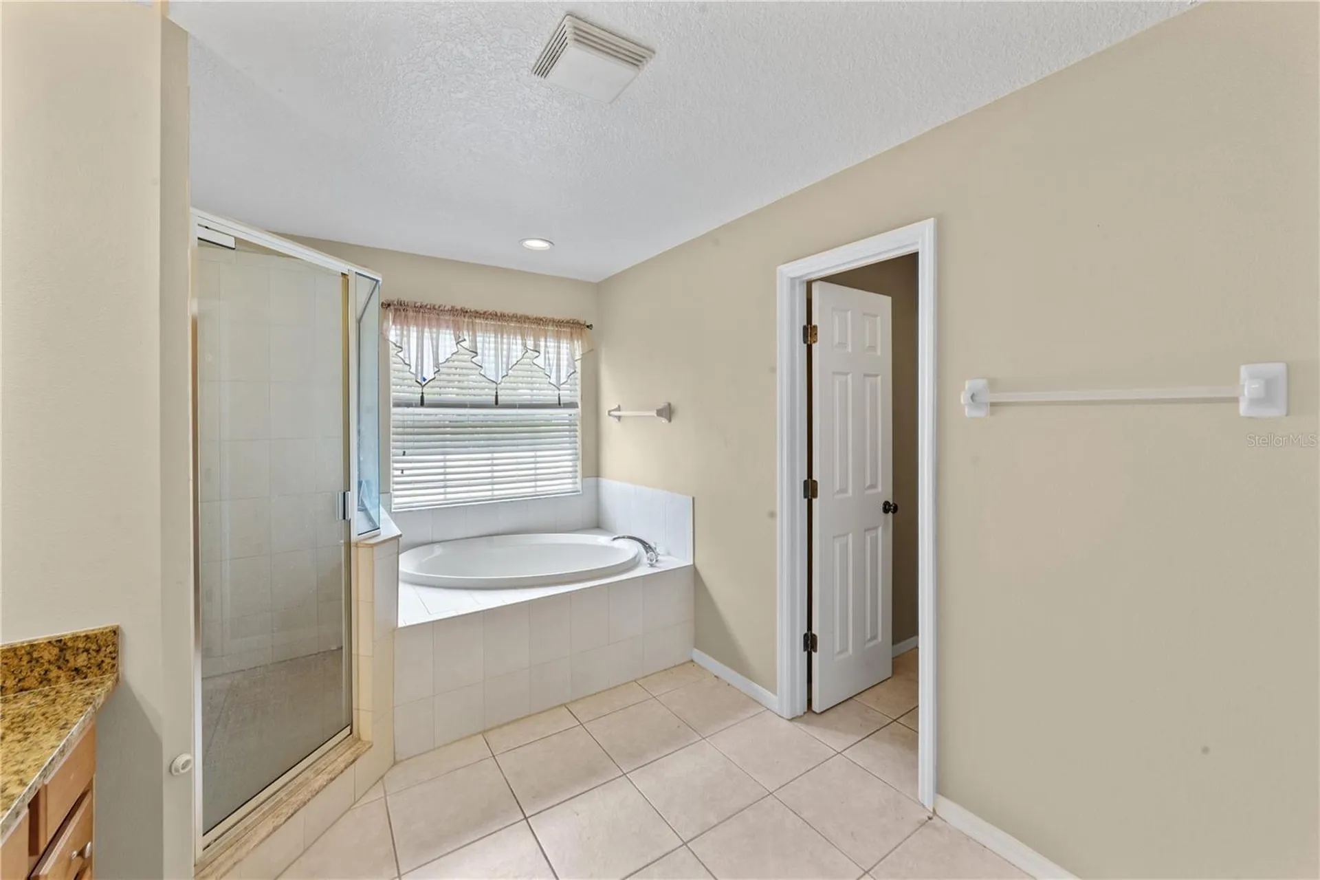 6110 39th Court E Bradenton FL 34203