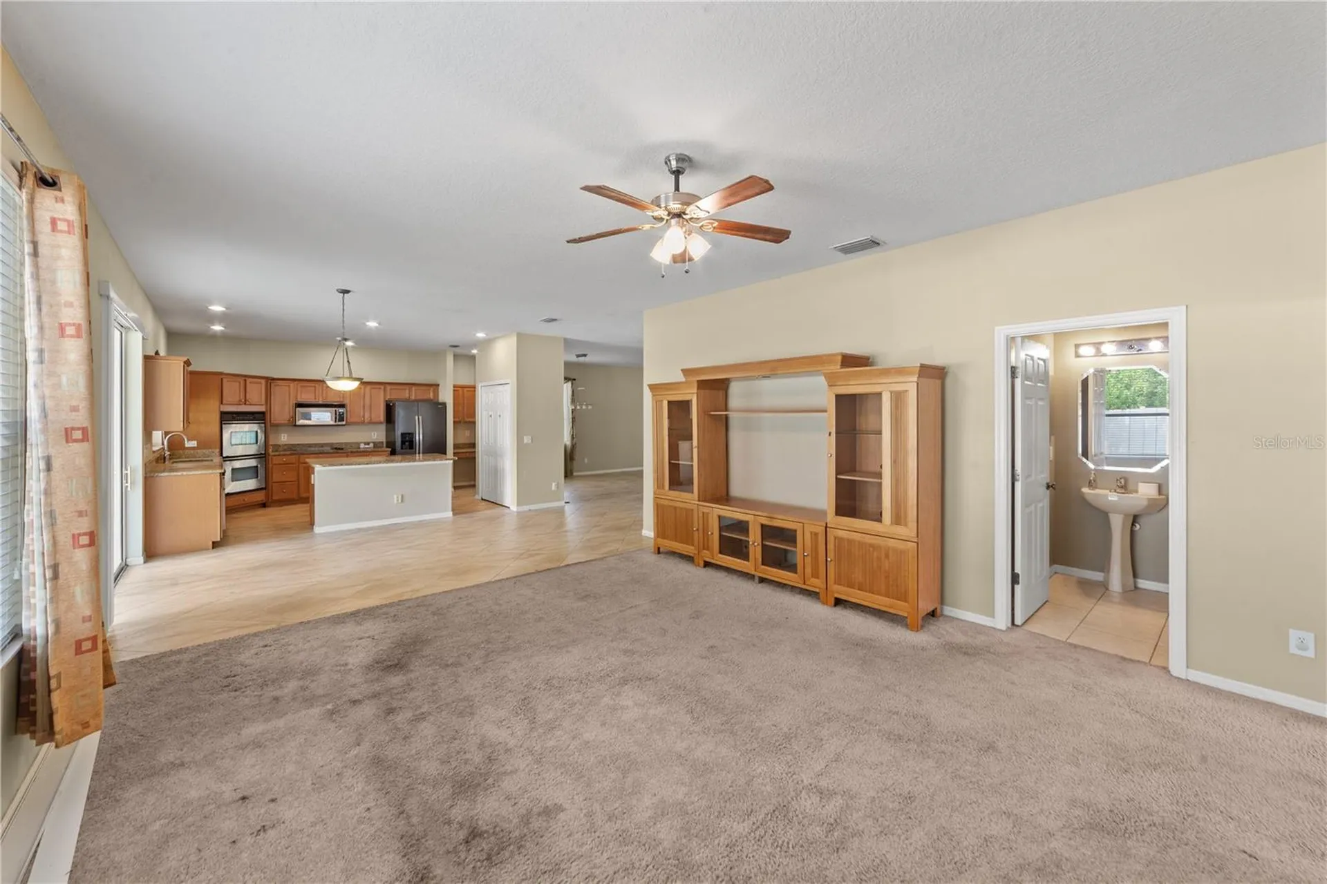 6110 39th Court E Bradenton FL 34203