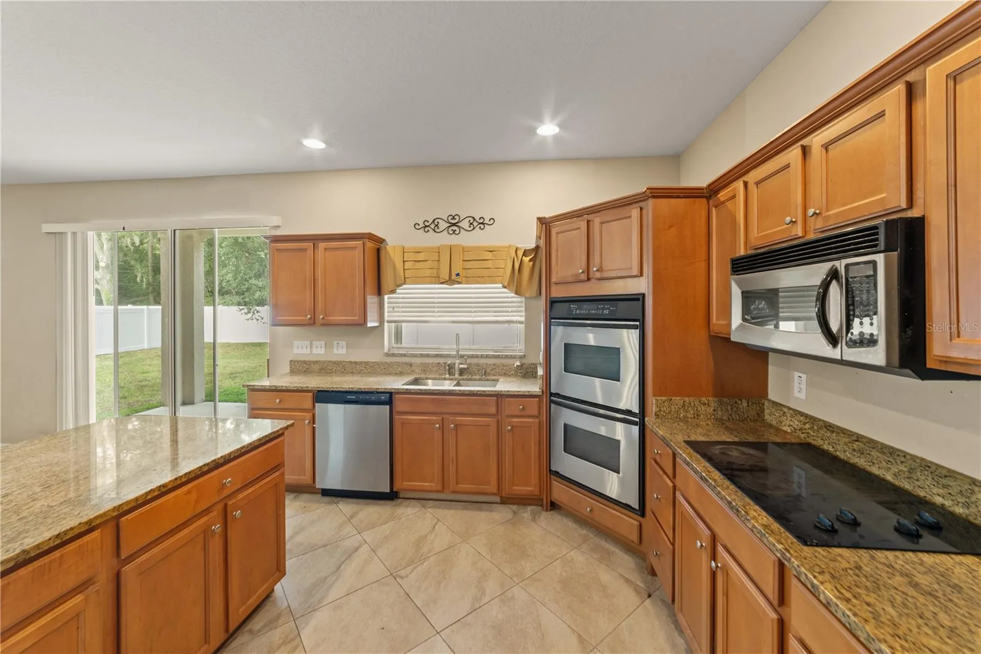 6110 39th Court E Bradenton FL 34203