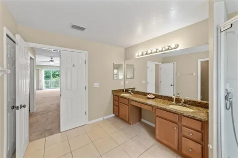 6110 39th Court E Bradenton FL 34203