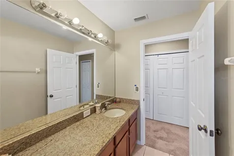 6110 39th Court E Bradenton FL 34203