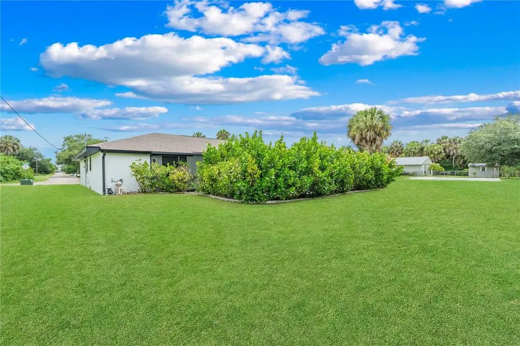 18323 Cortland Avenue Port Charlotte FL 33948
