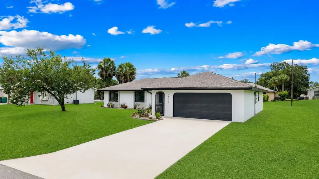 18323 Cortland Avenue Port Charlotte FL 33948