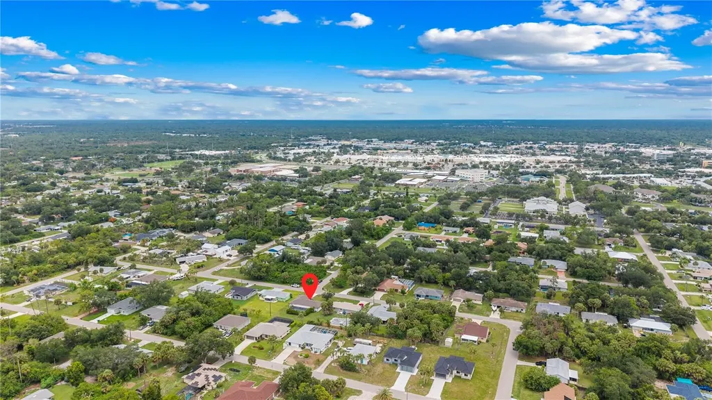 18323 Cortland Avenue Port Charlotte FL 33948