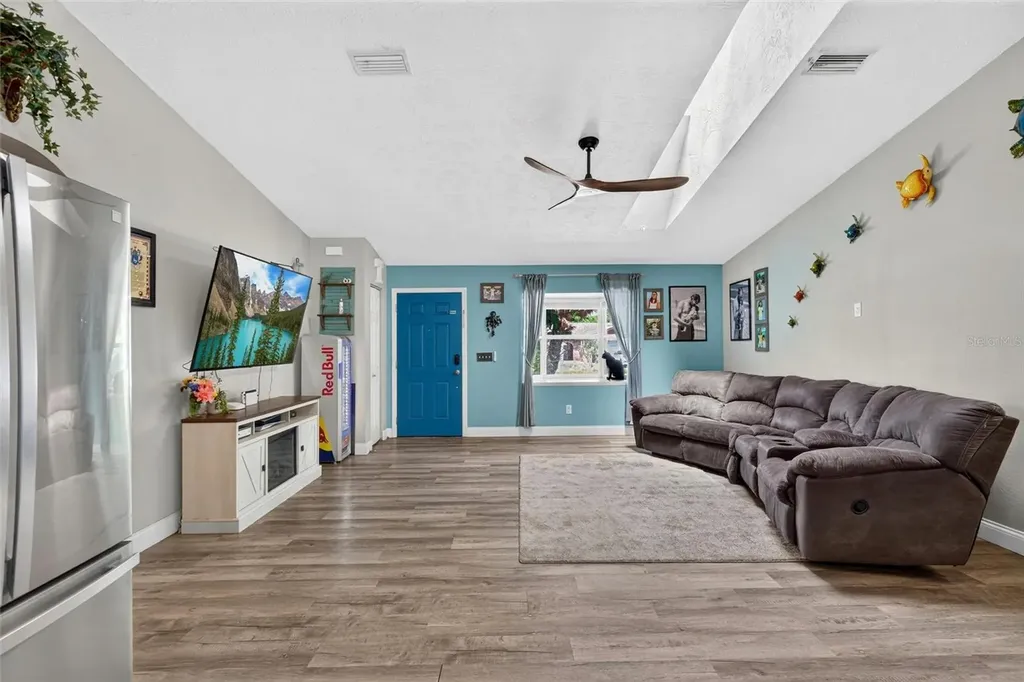 1115 Woodside Drive Daytona Beach FL 32117