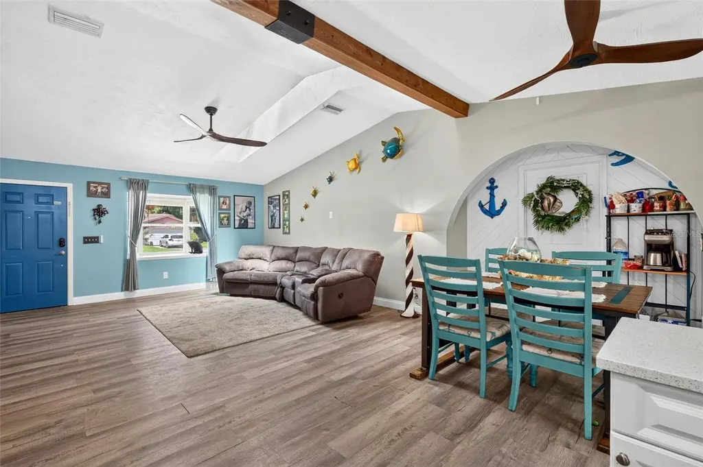 1115 Woodside Drive Daytona Beach FL 32117