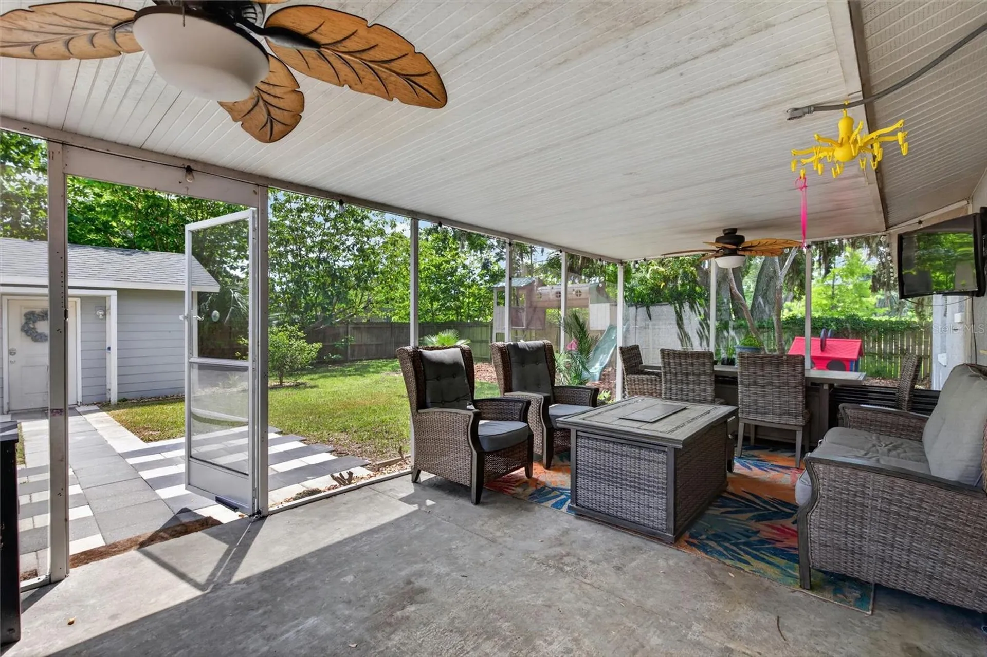 1115 Woodside Drive Daytona Beach FL 32117
