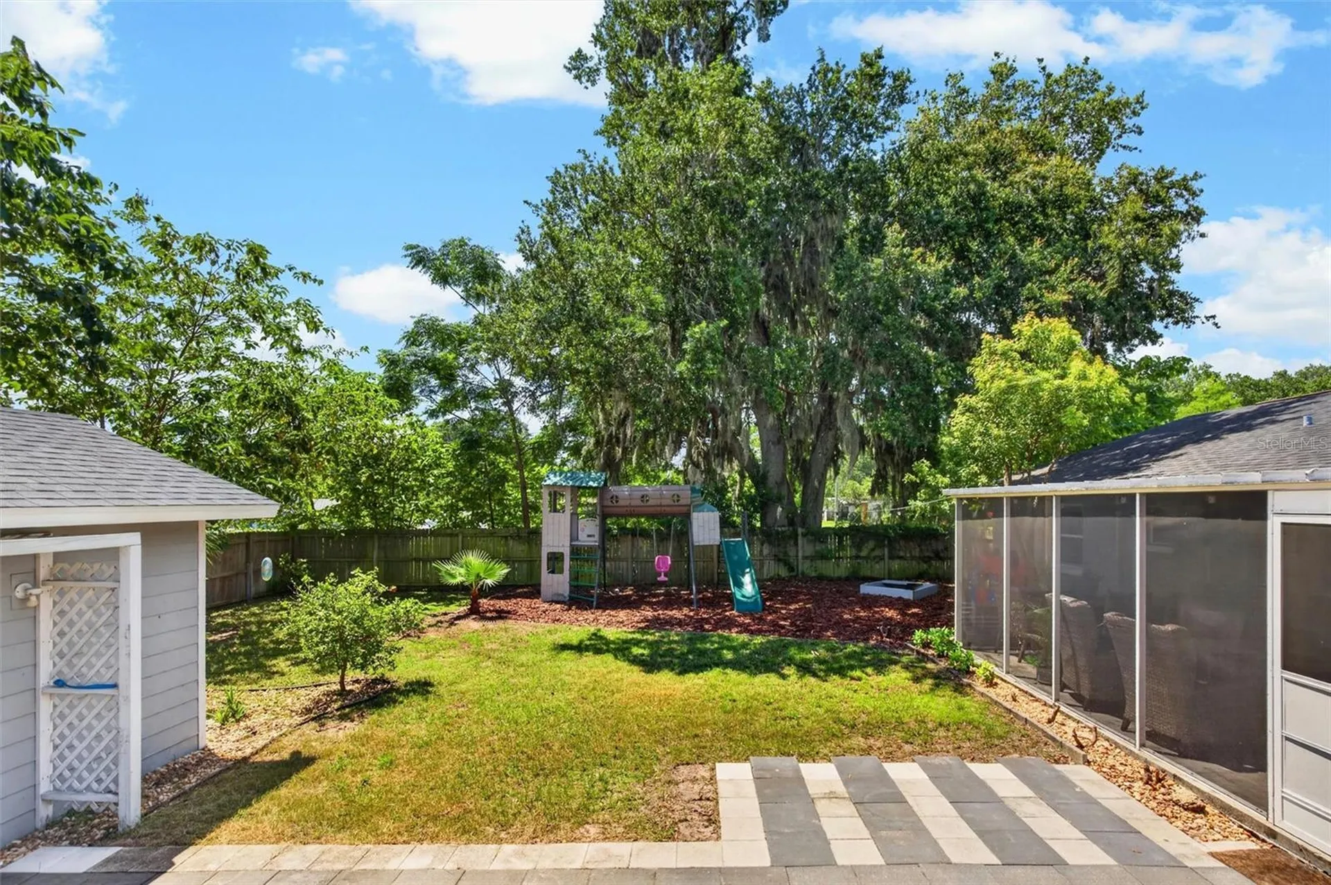 1115 Woodside Drive Daytona Beach FL 32117