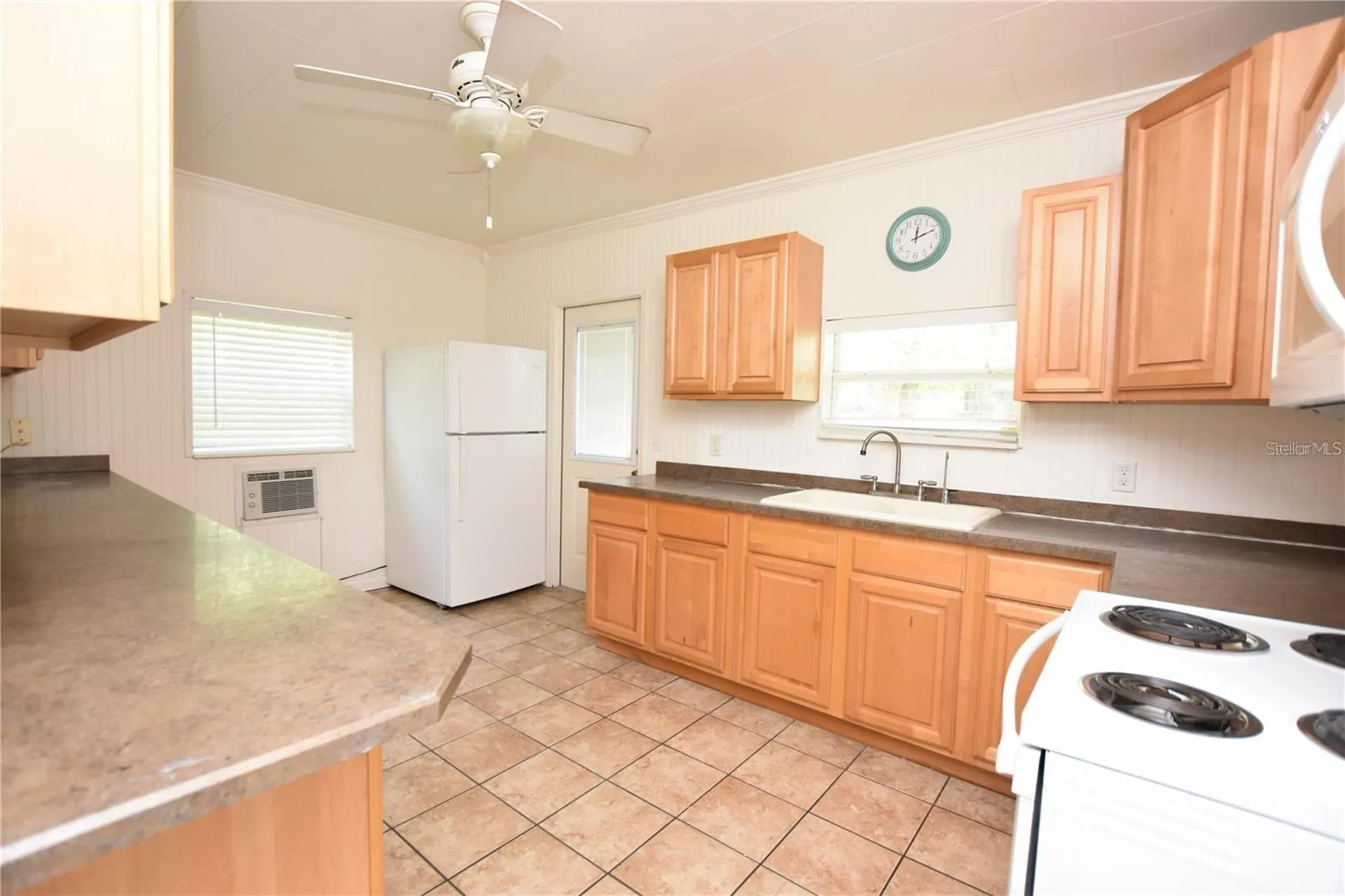 928 E Valencia Street Lakeland FL 33805