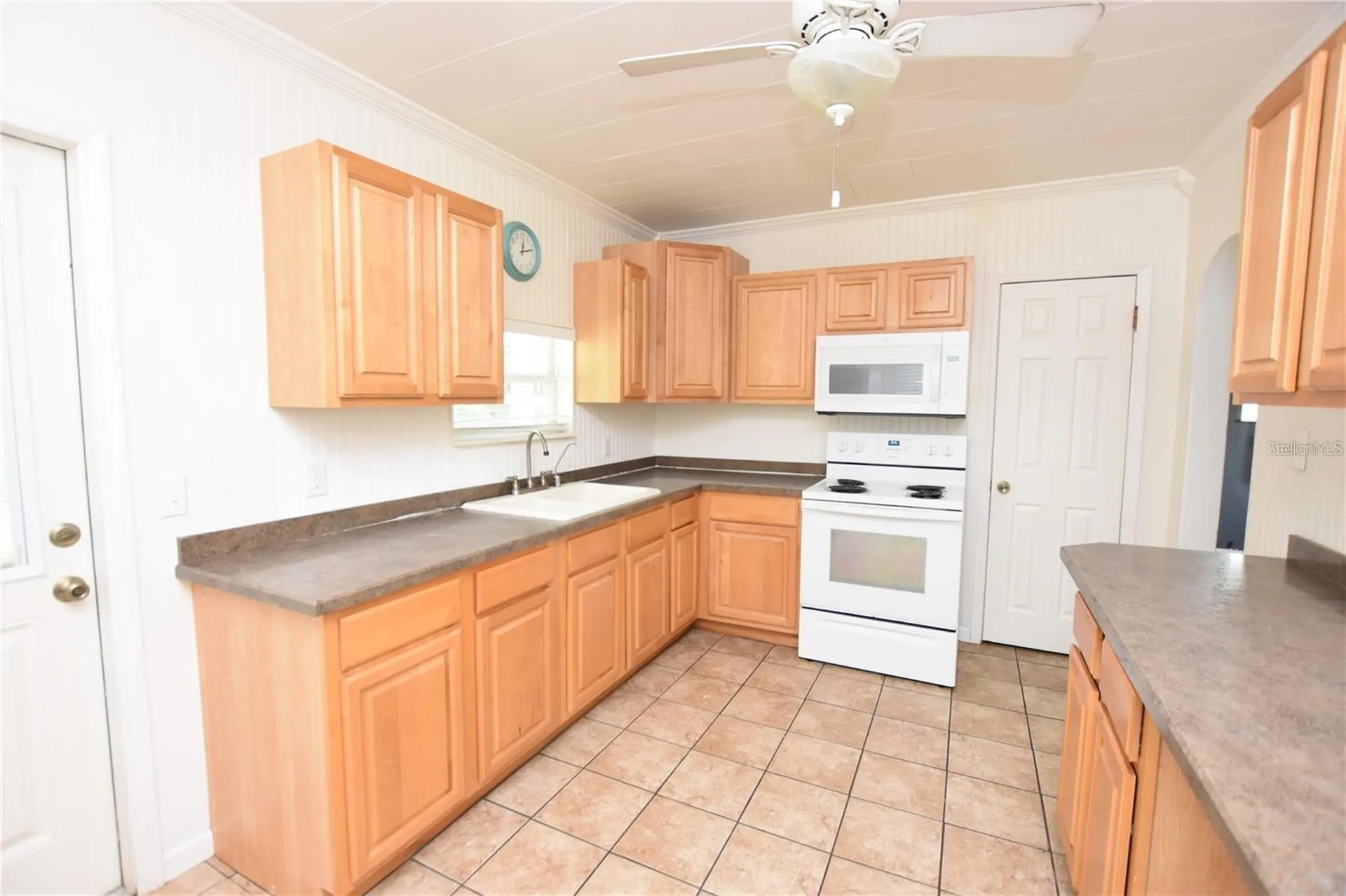 928 E Valencia Street Lakeland FL 33805