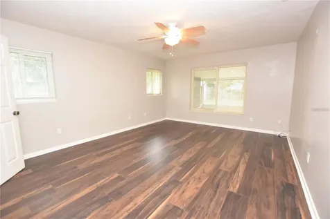 928 E Valencia Street Lakeland FL 33805
