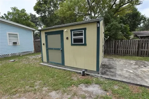928 E Valencia Street Lakeland FL 33805