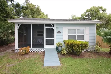 928 E Valencia Street Lakeland FL 33805