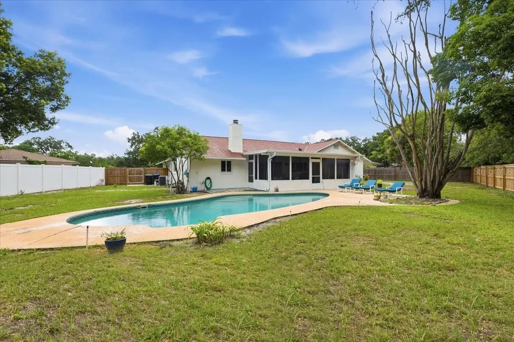 8495 Caraway Court Orlando FL 32819