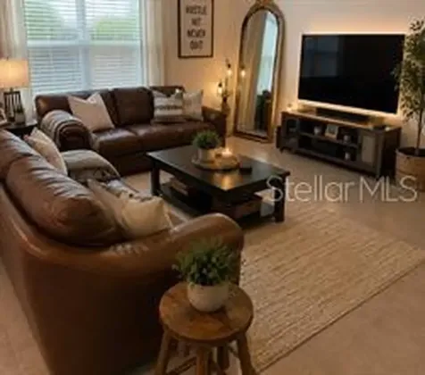 2017 Maple Ridge Drive Zellwood FL 32798