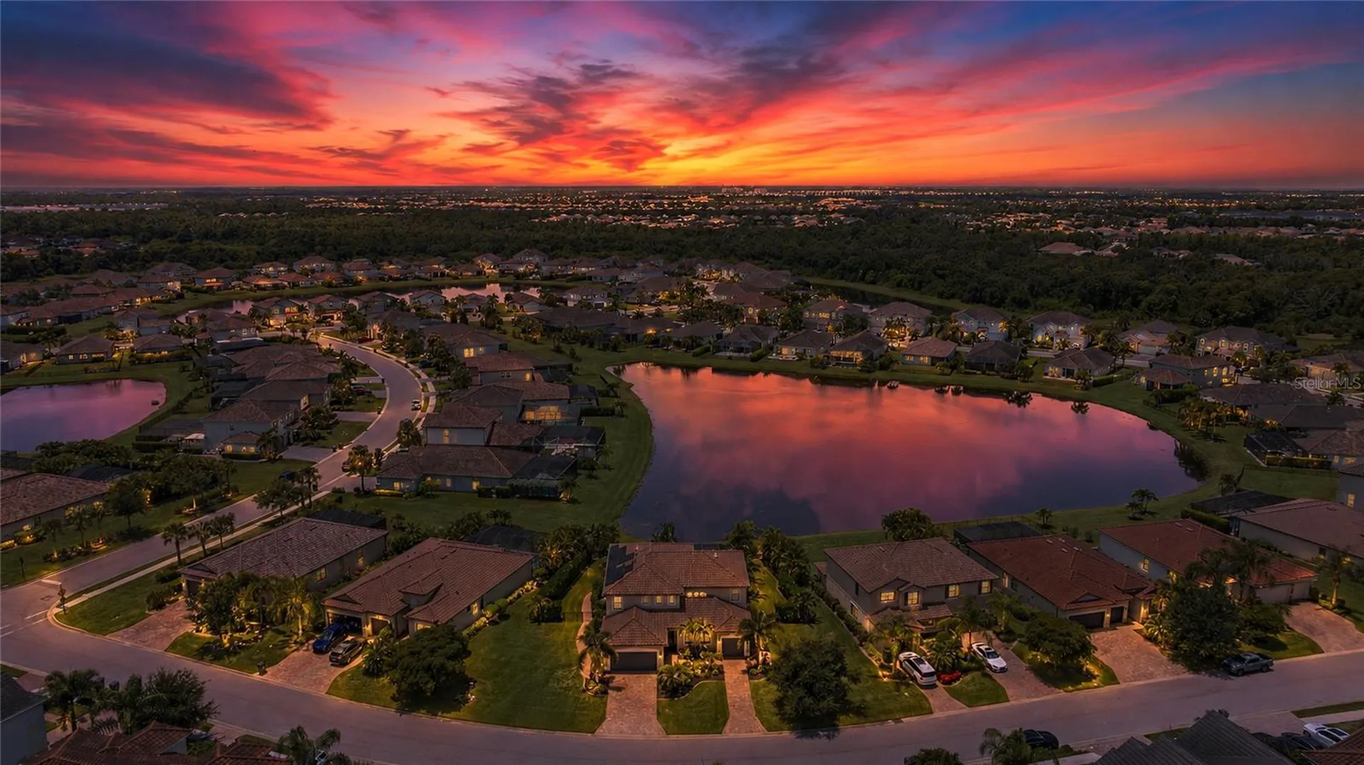 13510 Saw Palm Creek Trail Bradenton FL 34211