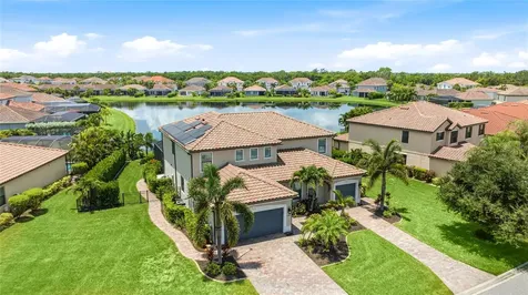 13510 Saw Palm Creek Trail Bradenton FL 34211