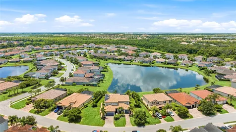 13510 Saw Palm Creek Trail Bradenton FL 34211