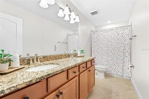 13510 Saw Palm Creek Trail Bradenton FL 34211