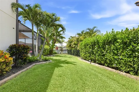13510 Saw Palm Creek Trail Bradenton FL 34211