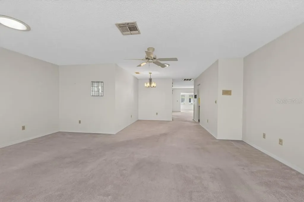 106 Silverbell Court Sun City Center FL 33573