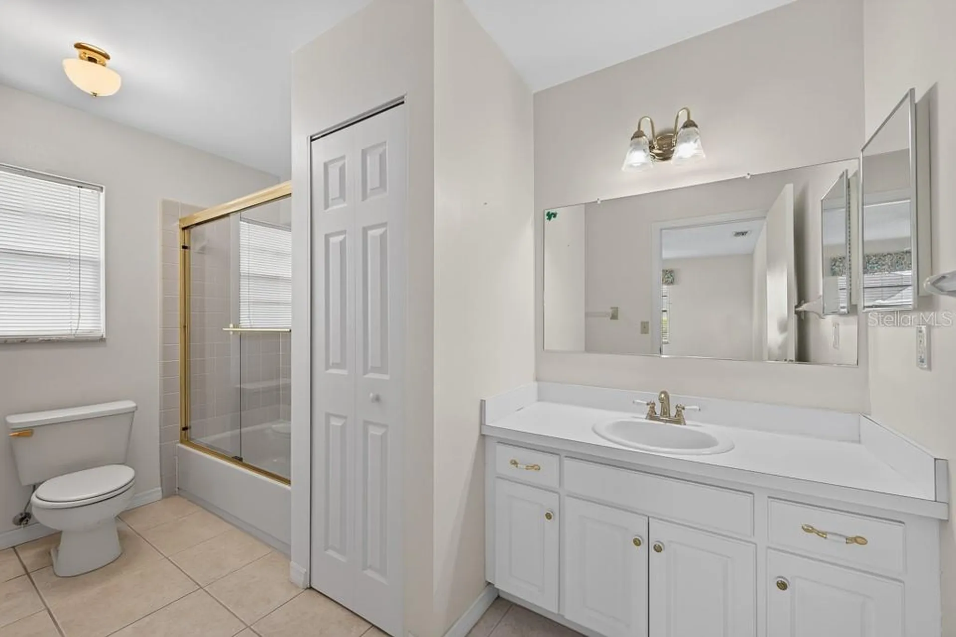 106 Silverbell Court Sun City Center FL 33573
