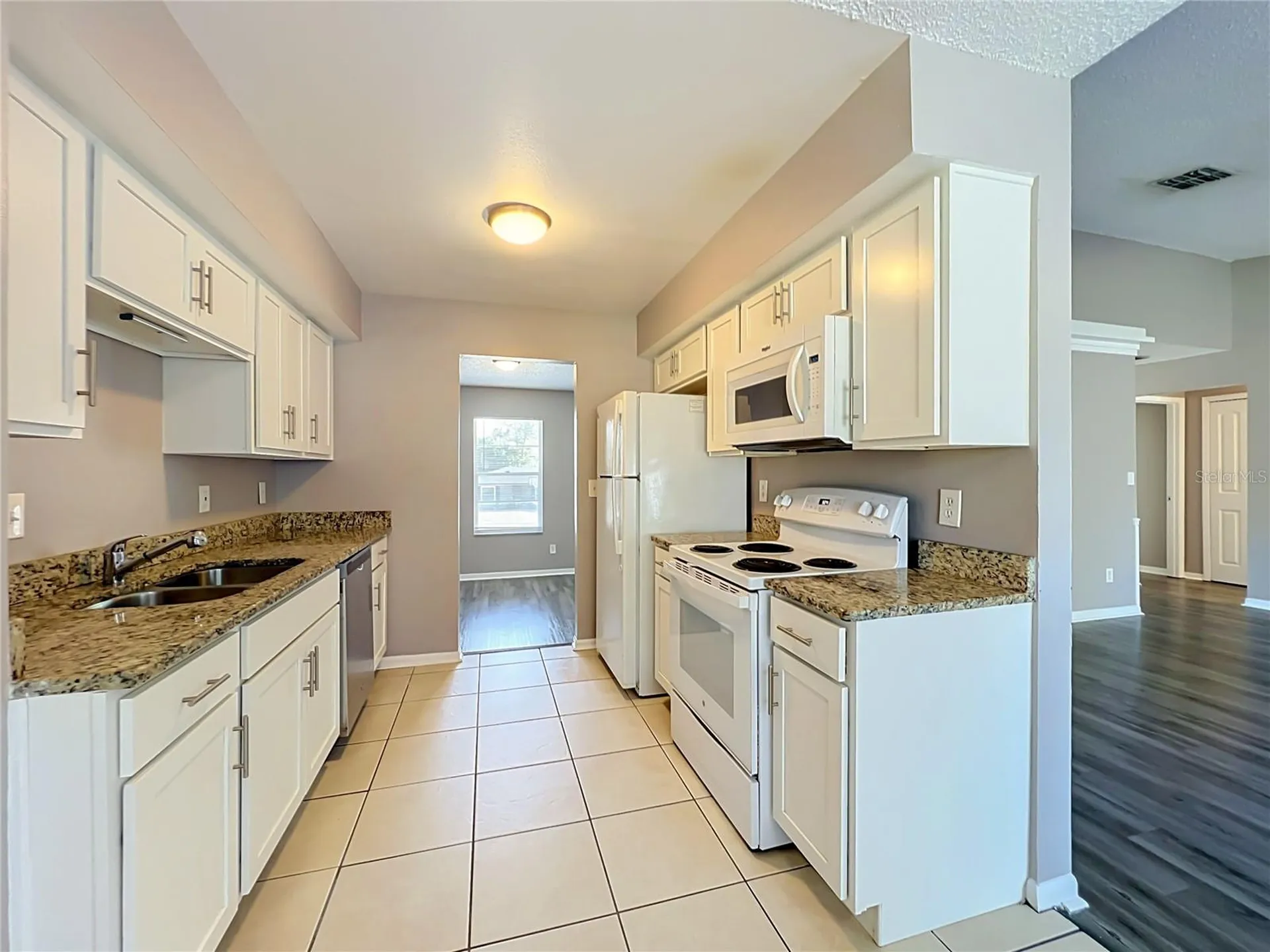 8426 Village Green Road Orlando FL 32818