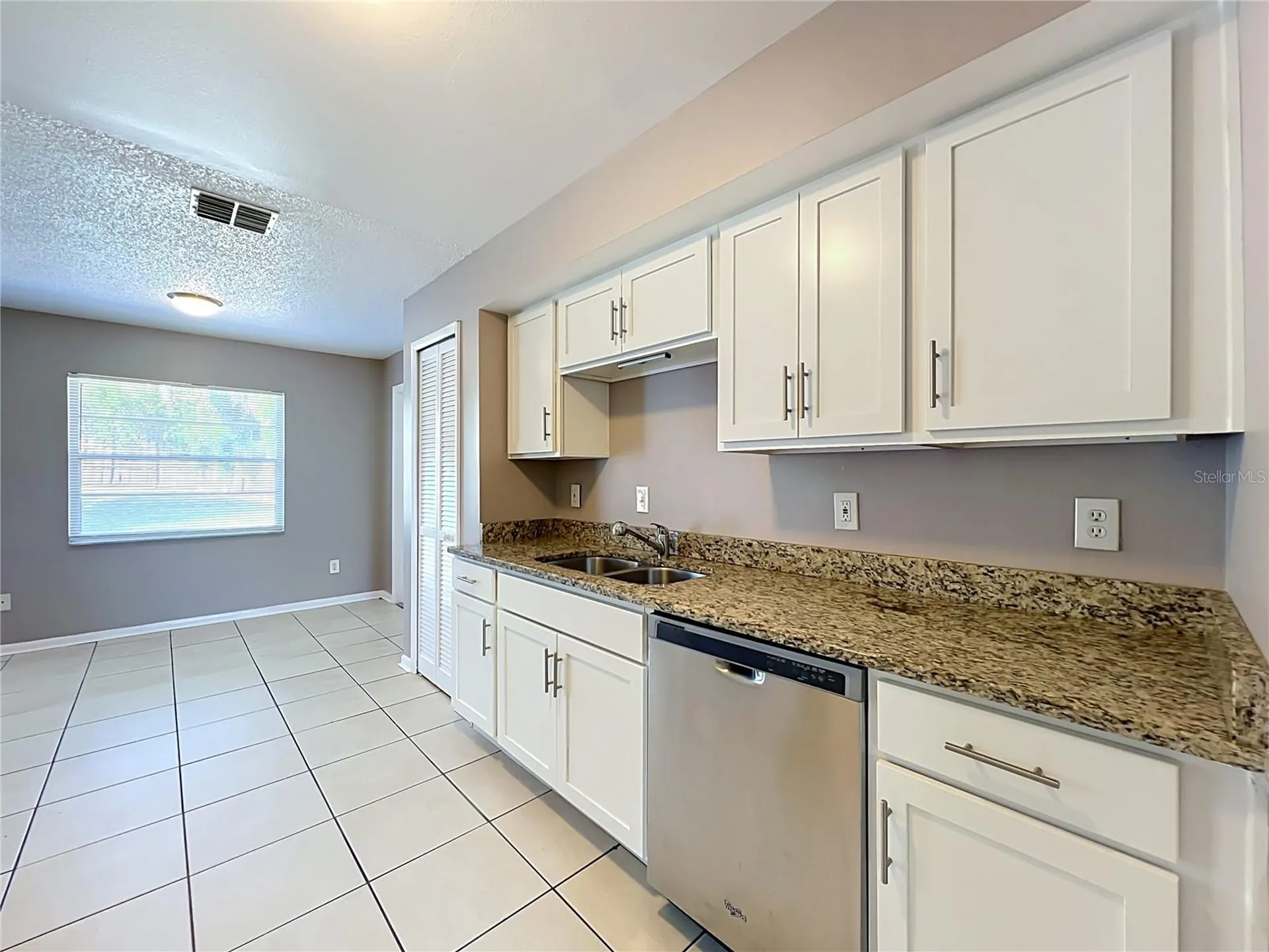 8426 Village Green Road Orlando FL 32818
