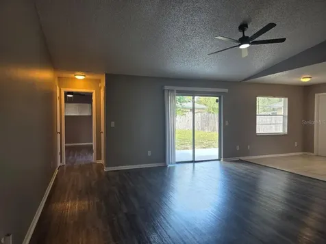 8426 Village Green Road Orlando FL 32818