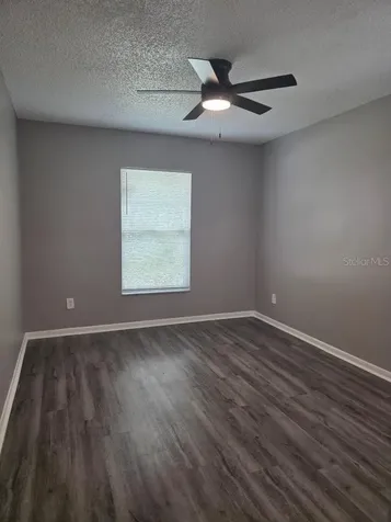 8426 Village Green Road Orlando FL 32818
