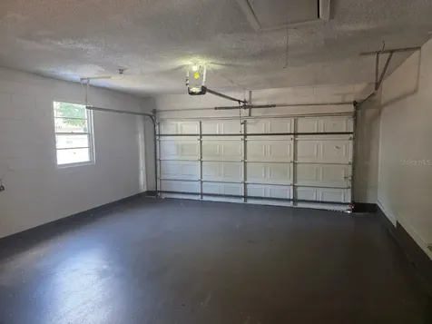8426 Village Green Road Orlando FL 32818