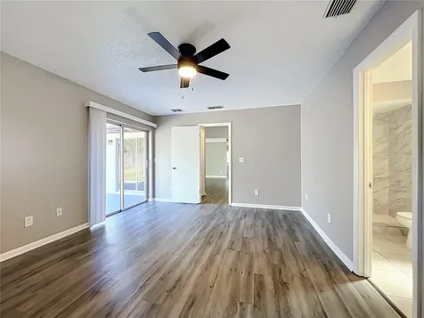 8426 Village Green Road Orlando FL 32818