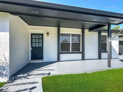 8426 Village Green Road Orlando FL 32818