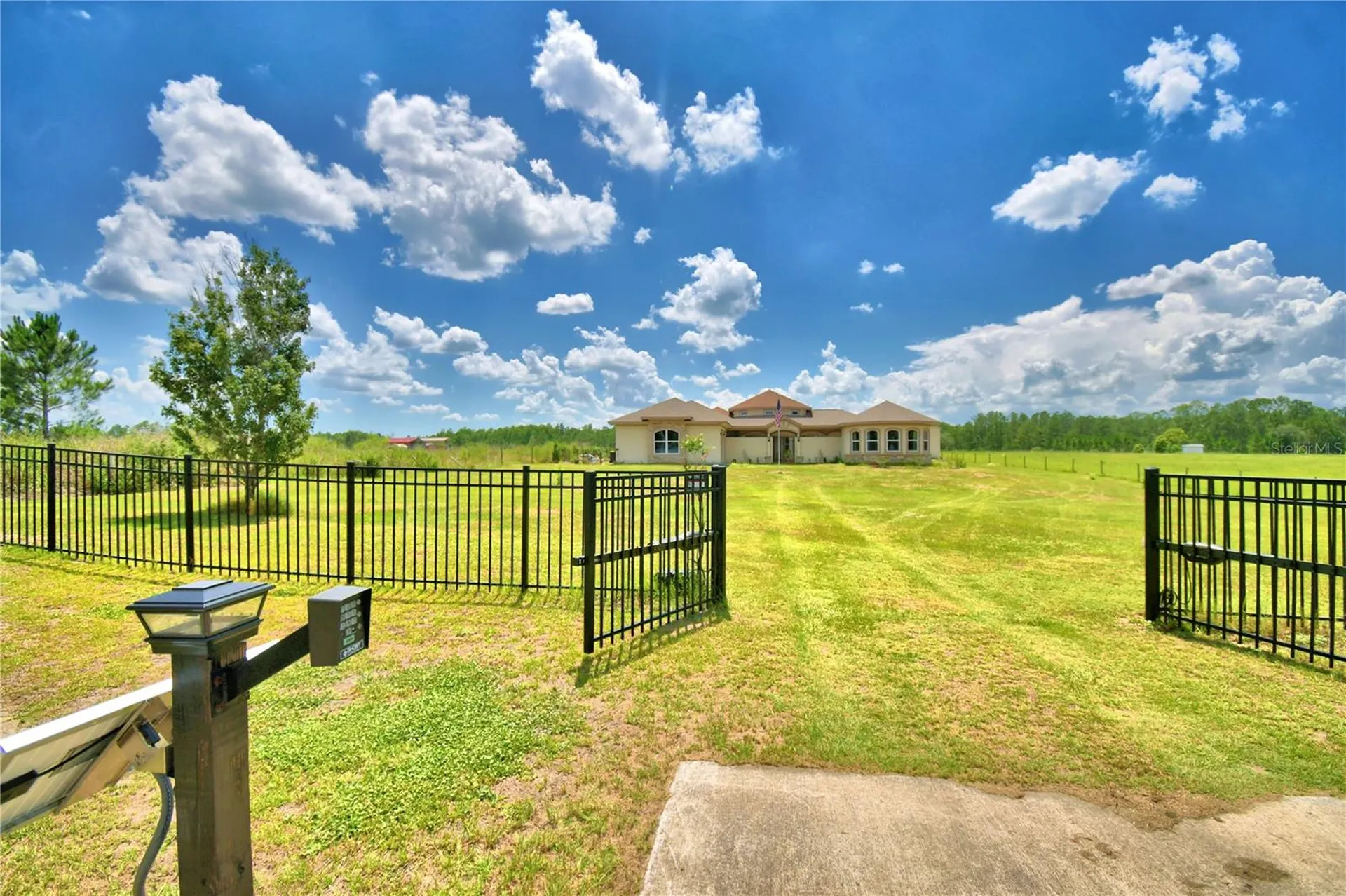 13023 Sweet Hill Road Polk City FL 33868