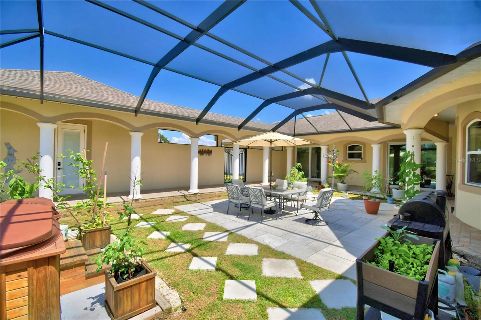 13023 Sweet Hill Road Polk City FL 33868