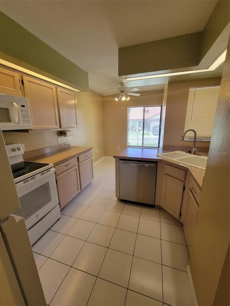 3333 Gray Fox Cove Apopka FL 32703