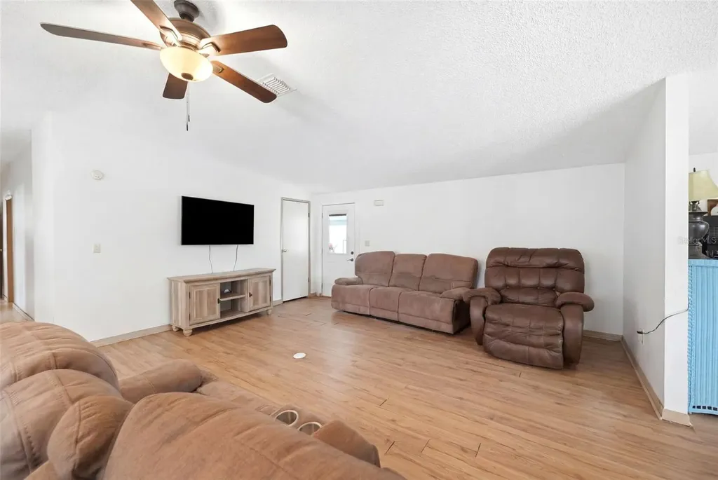 15439 Brookridge Boulevard Brooksville FL 34613