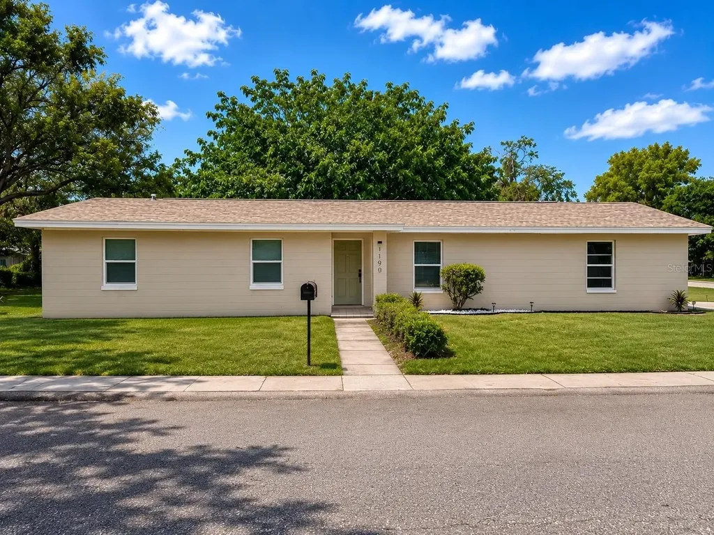 1090 E Bay Street Bartow FL 33830